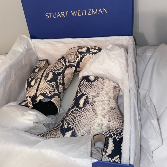 STUART WEITZMAN SNAKE BLOCK BOOTIE - Picture 5 of 9